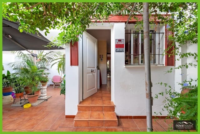 3 makuuhuone Rivitalo myytävänä paikassa Almogía mukana uima-altaan 
autotalli - 251 600 € (Ref: 9301058)