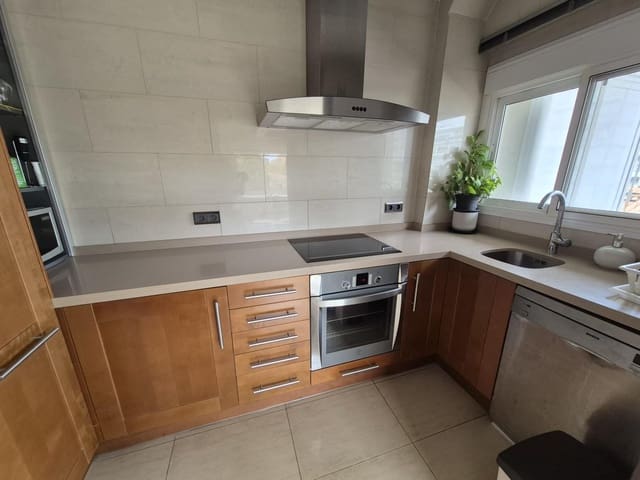 1 quarto Apartamento para venda em Torre del Mar, Vélez-Málaga - 198 000 € (Ref: 9374071)