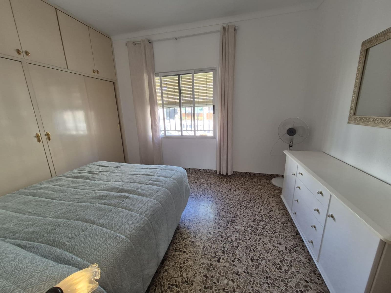 3 sypialnia Finka/Dom wiejski na sprzedaż w Torrox z garażem - 720 000 € (Ref: 9385615)