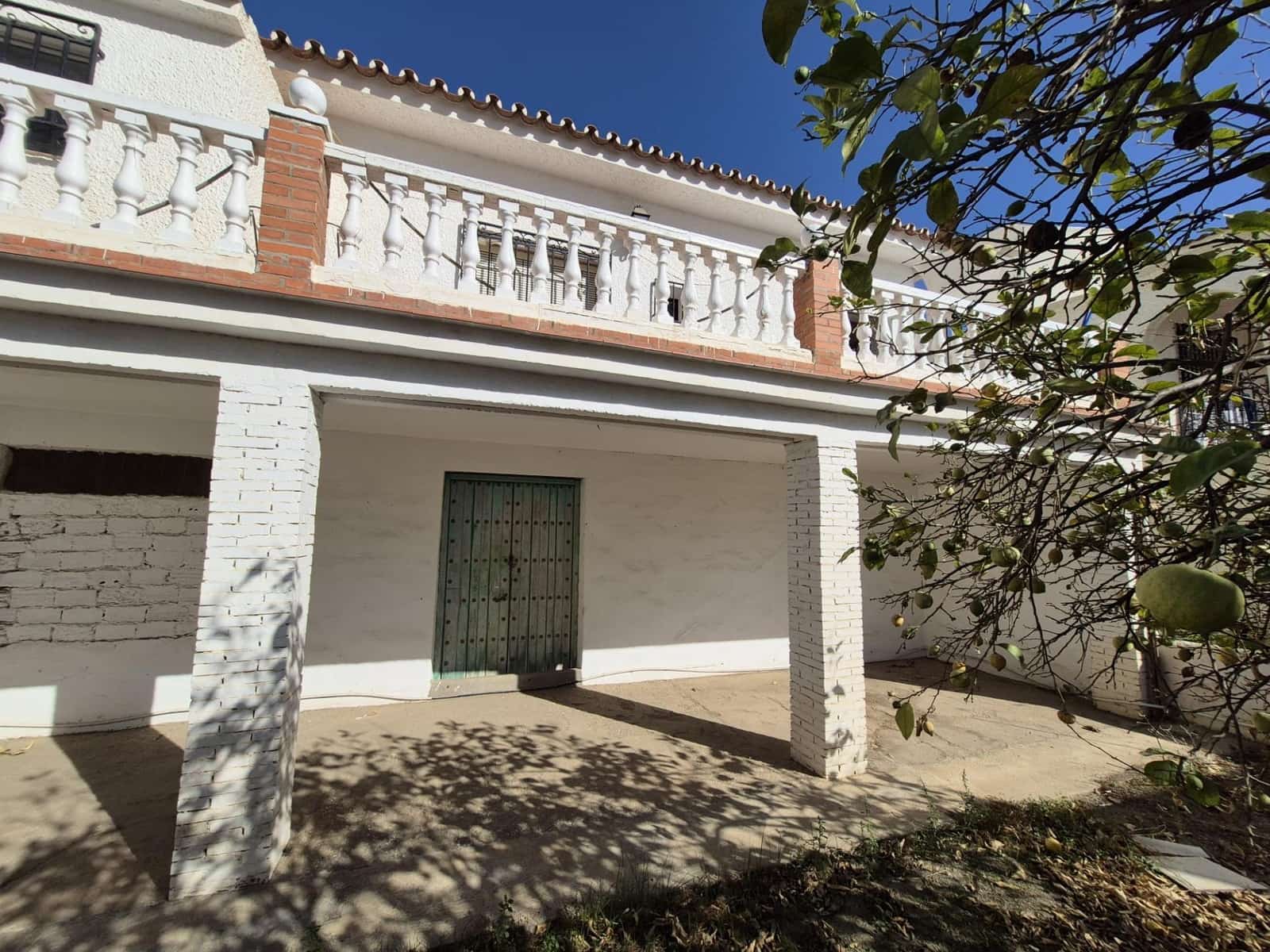 3 sypialnia Finka/Dom wiejski na sprzedaż w Torrox z garażem - 720 000 € (Ref: 9385615)