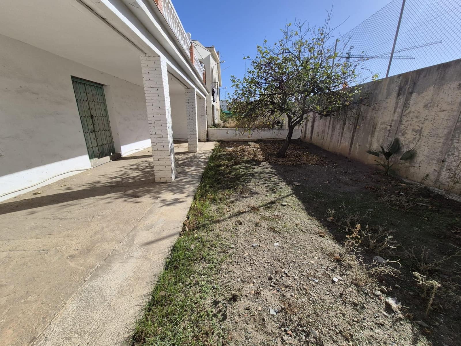 3 sypialnia Finka/Dom wiejski na sprzedaż w Torrox z garażem - 720 000 € (Ref: 9385615)