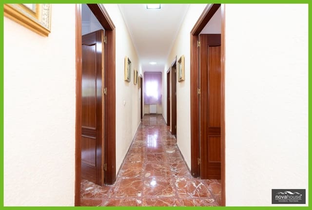 4 sovrum Villa till salu i Puente de Don Manuel, Alcaucín med garage - 334 000 € (Ref: 9398514)