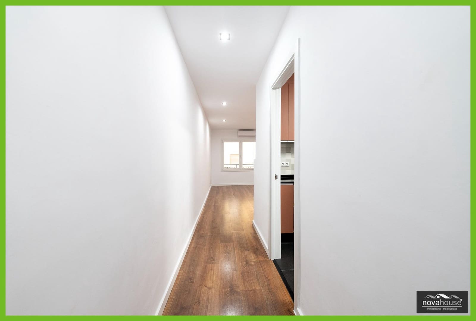 Piso de 3 habitaciones en Málaga ciudad en venta - 395.000 € (Ref: 9398515)