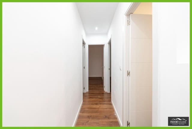 Piso de 3 habitaciones en Málaga ciudad en venta - 395.000 € (Ref: 9398515)