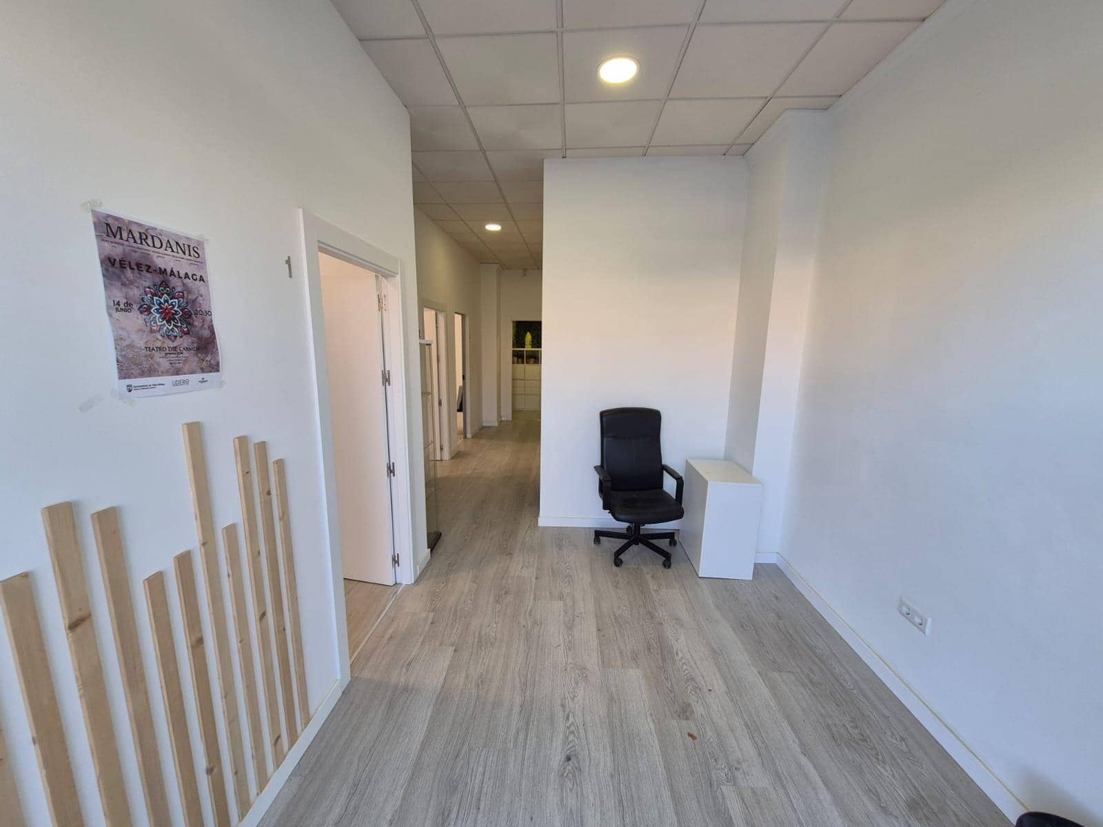 4 soveværelse Erhverv til salg i Velez-Malaga - € 130.000 (Ref: 9406885)