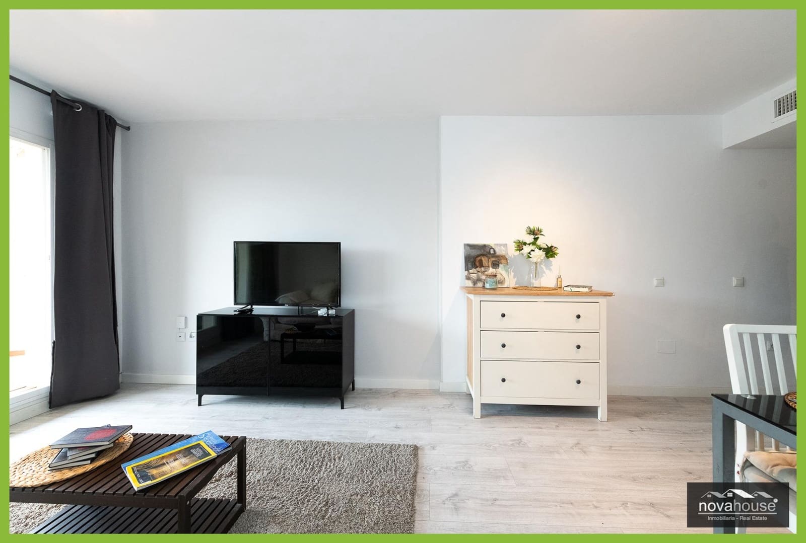 2 slaapkamer Flat te koop in Benagalbon - € 222.000 (Ref: 9452788)