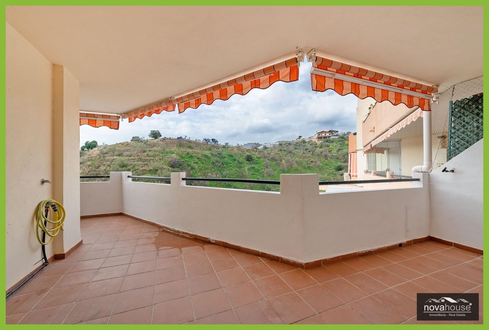 2 slaapkamer Flat te koop in Benagalbon - € 222.000 (Ref: 9452788)