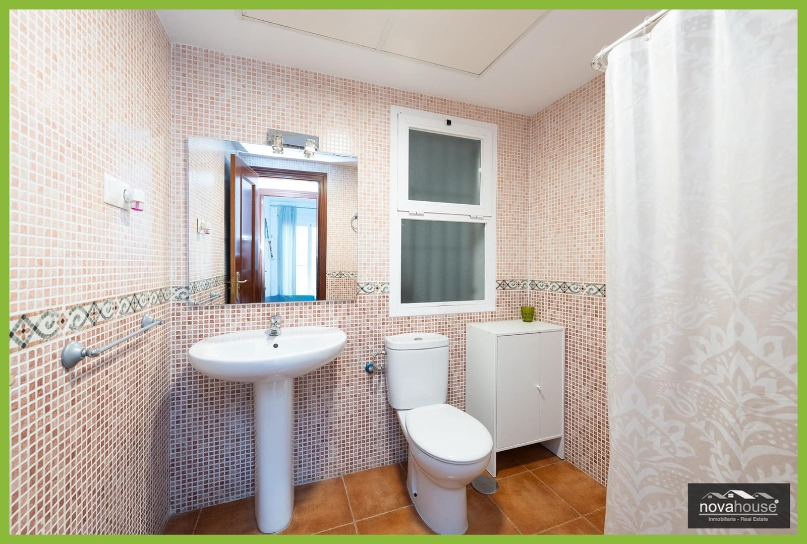 2 slaapkamer Flat te koop in Benagalbon - € 222.000 (Ref: 9452788)