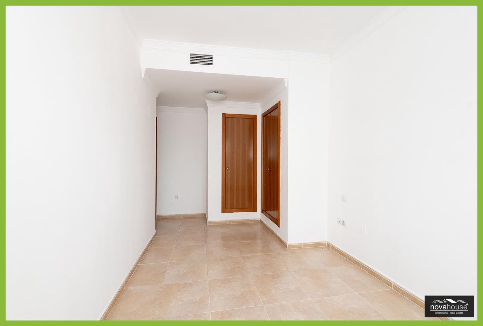 3 bedroom Flat for sale in Rincon de la Victoria with pool - € 452,000 (Ref: 9471210)