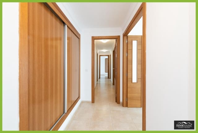 3 bedroom Flat for sale in Rincón de la Victoria with pool - € 452,000 (Ref: 9471210)