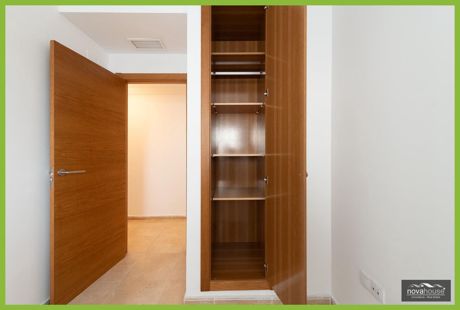 3 bedroom Flat for sale in Rincon de la Victoria with pool - € 442,000 (Ref: 9471210)