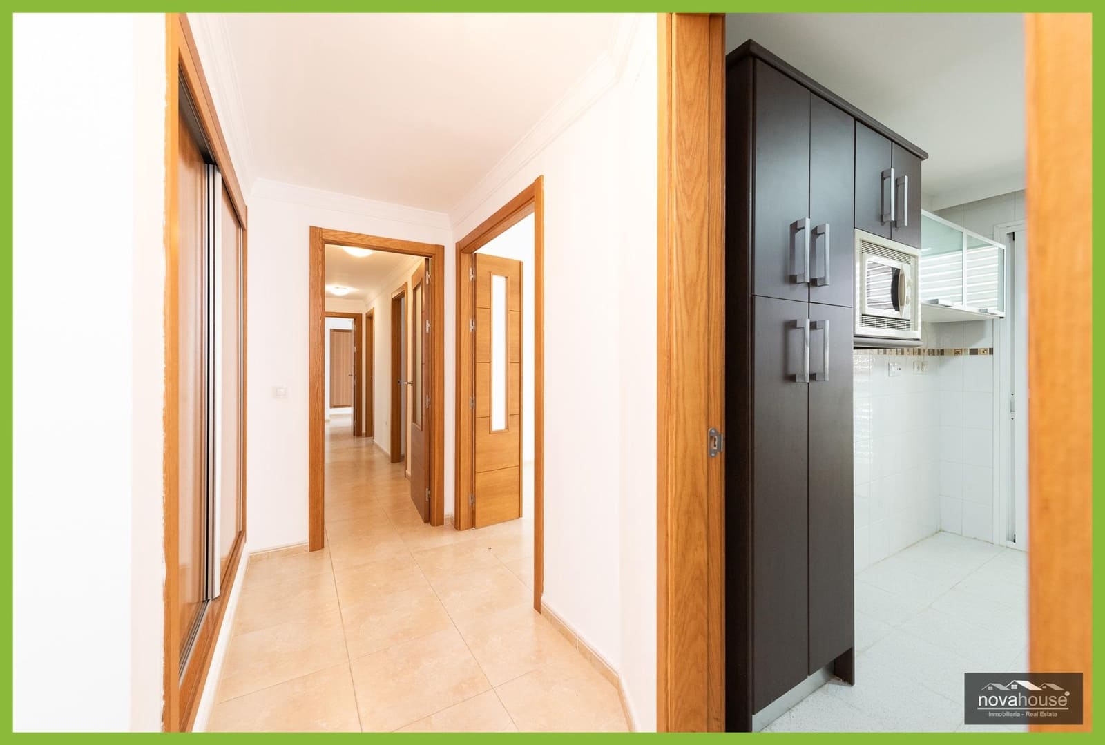 3 bedroom Flat for sale in Rincon de la Victoria with pool - € 442,000 (Ref: 9471210)