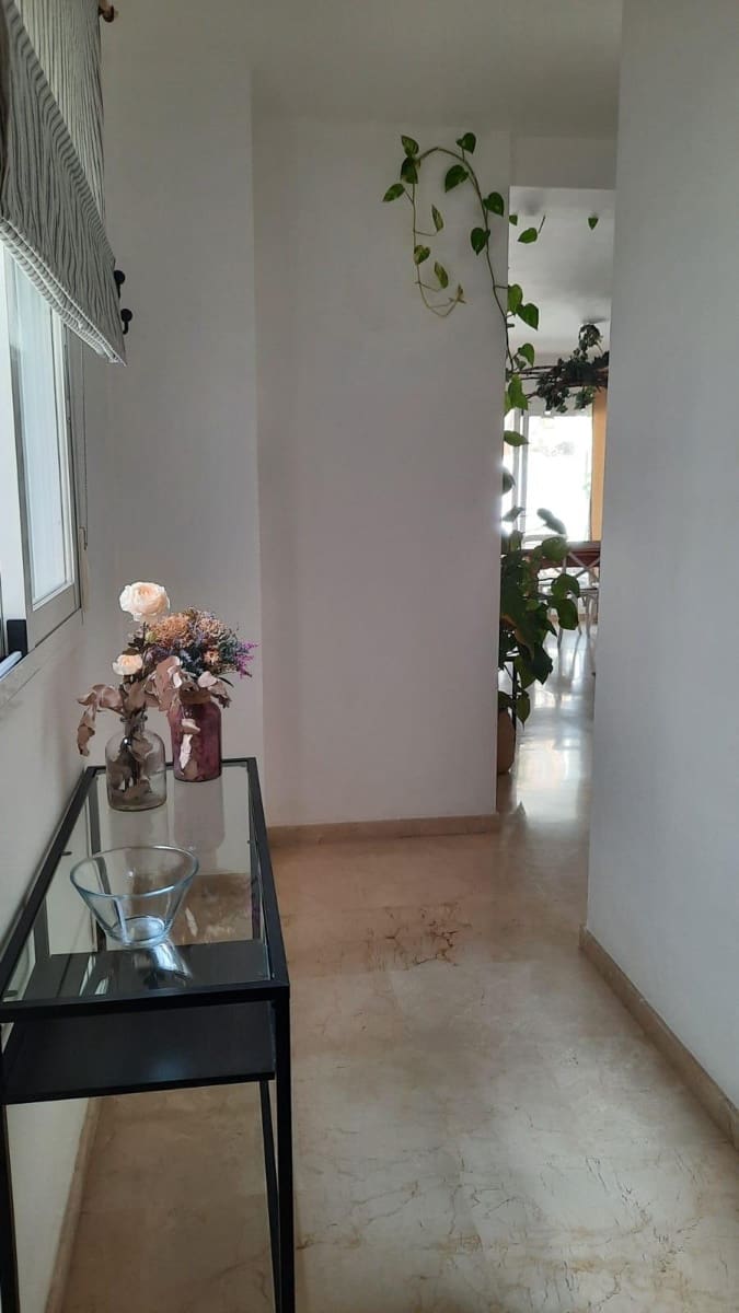 2 bedroom Flat for sale in Rincon de la Victoria with pool garage - € 289,000 (Ref: 9497202)