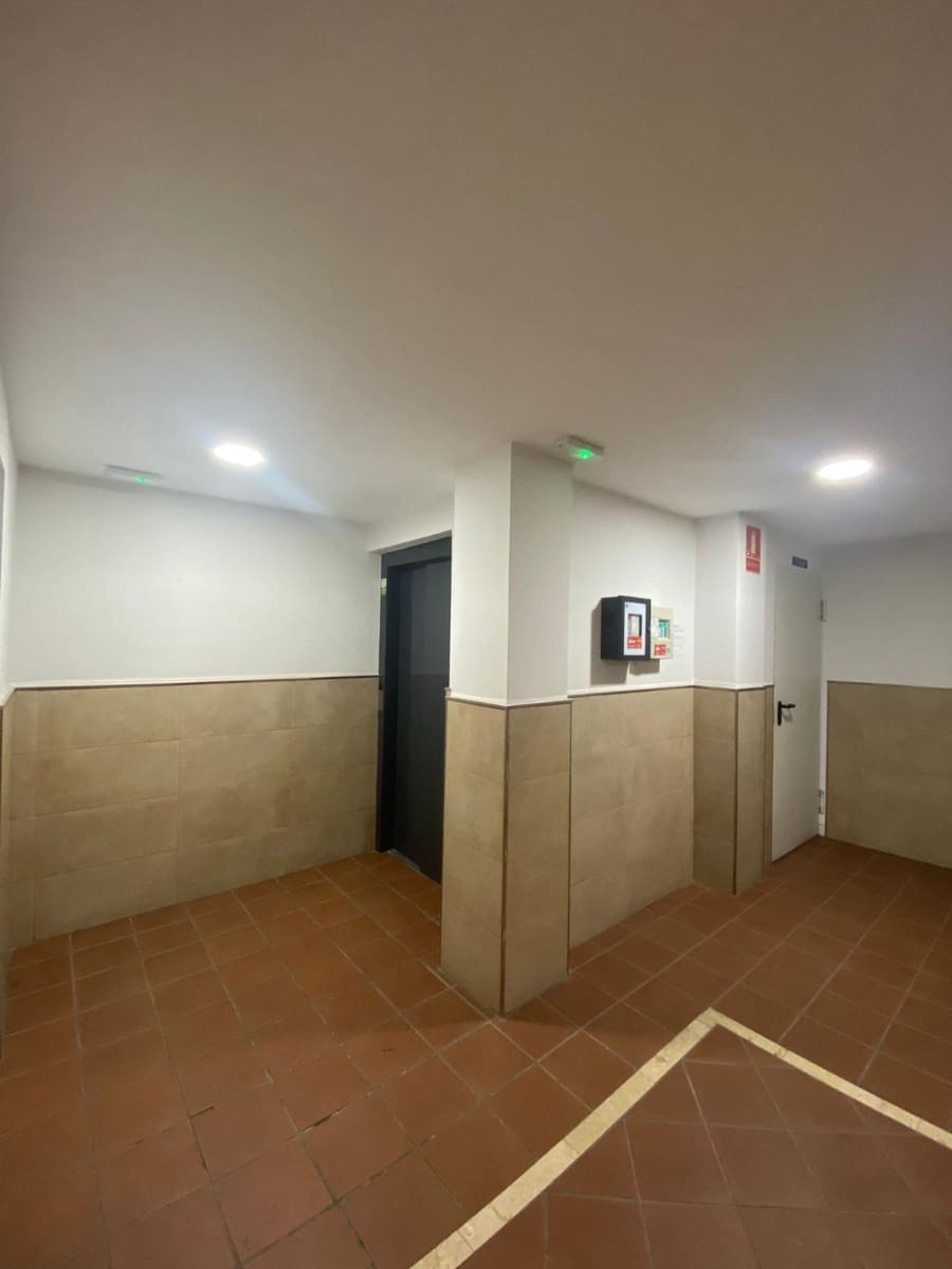 2 bedroom Flat for sale in Rincon de la Victoria with pool garage - € 289,000 (Ref: 9497202)