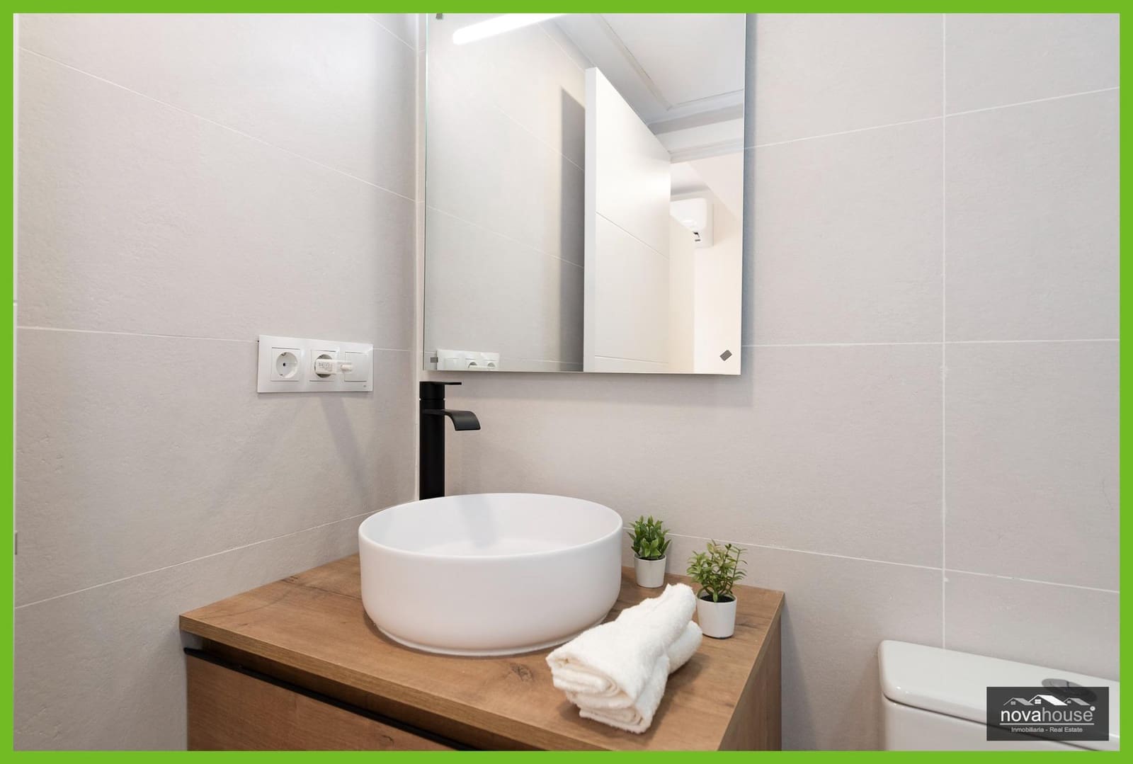 Studio till salu i Alhaurin de la Torre med garage - 159 900 € (Ref: 9502377)