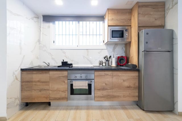 Apartamento de 1 habitación en Torremolinos en venta con piscina - 219.900 € (Ref: 9502378)