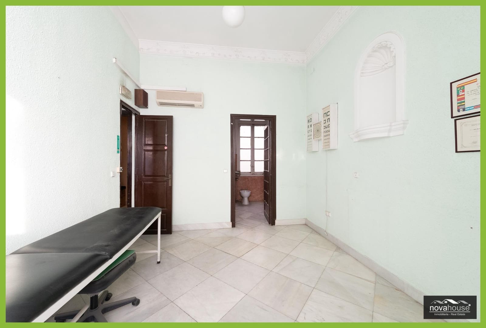 4 bedroom Flat for sale in Malaga city - € 670,000 (Ref: 9502380)