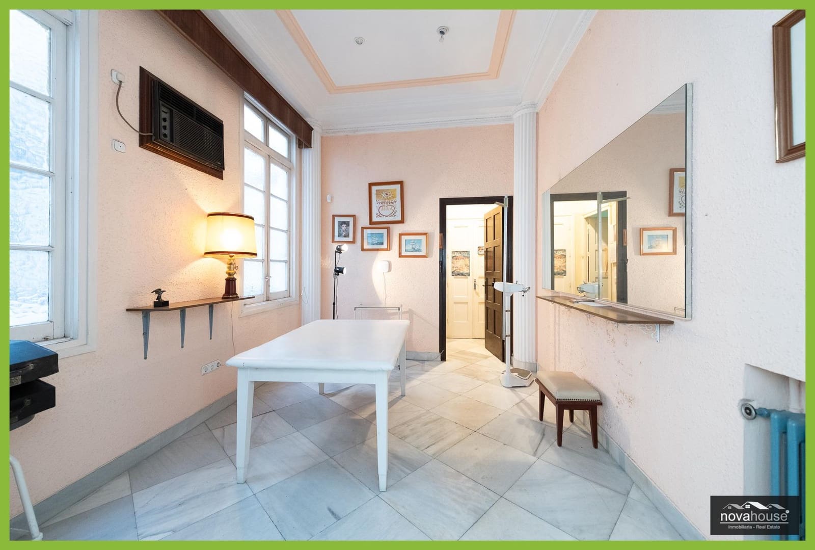 4 bedroom Flat for sale in Malaga city - € 670,000 (Ref: 9502380)