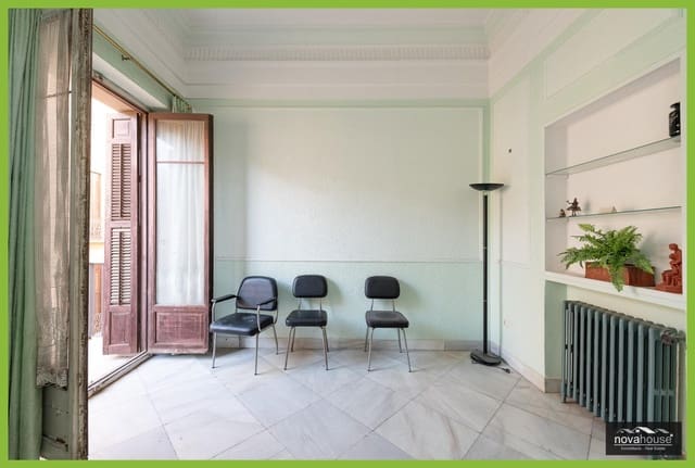 4 bedroom Flat for sale in Centro Historico, Málaga city - € 670,000 (Ref: 9502380)