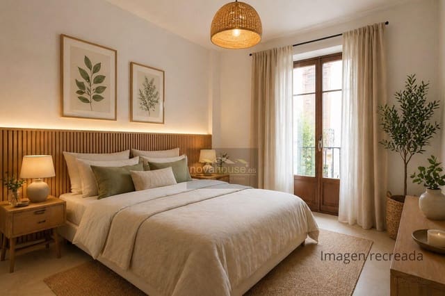 4 soverom Leilighet til salgs i Centro Historico, Málaga by - € 650 000 (Ref: 9502380)