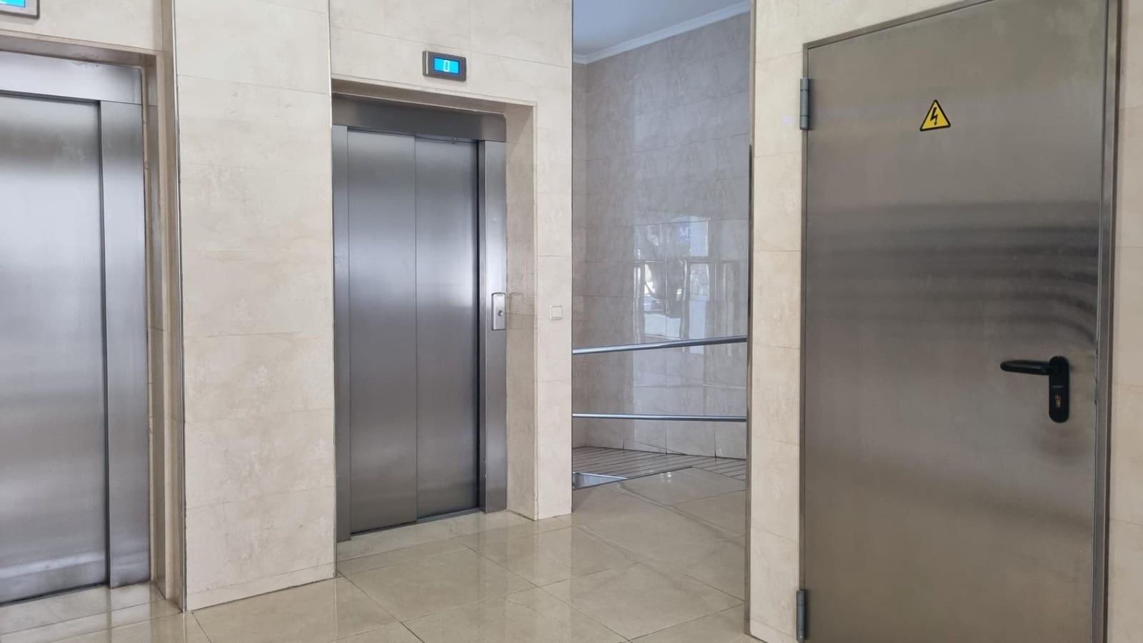 Garaż na sprzedaż w Miasto Malaga - 35 000 € (Ref: 9532877)