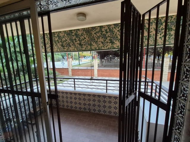 3 quarto Apartamento para venda em Rincón de la Victoria com piscina - 370 000 € (Ref: 9532878)