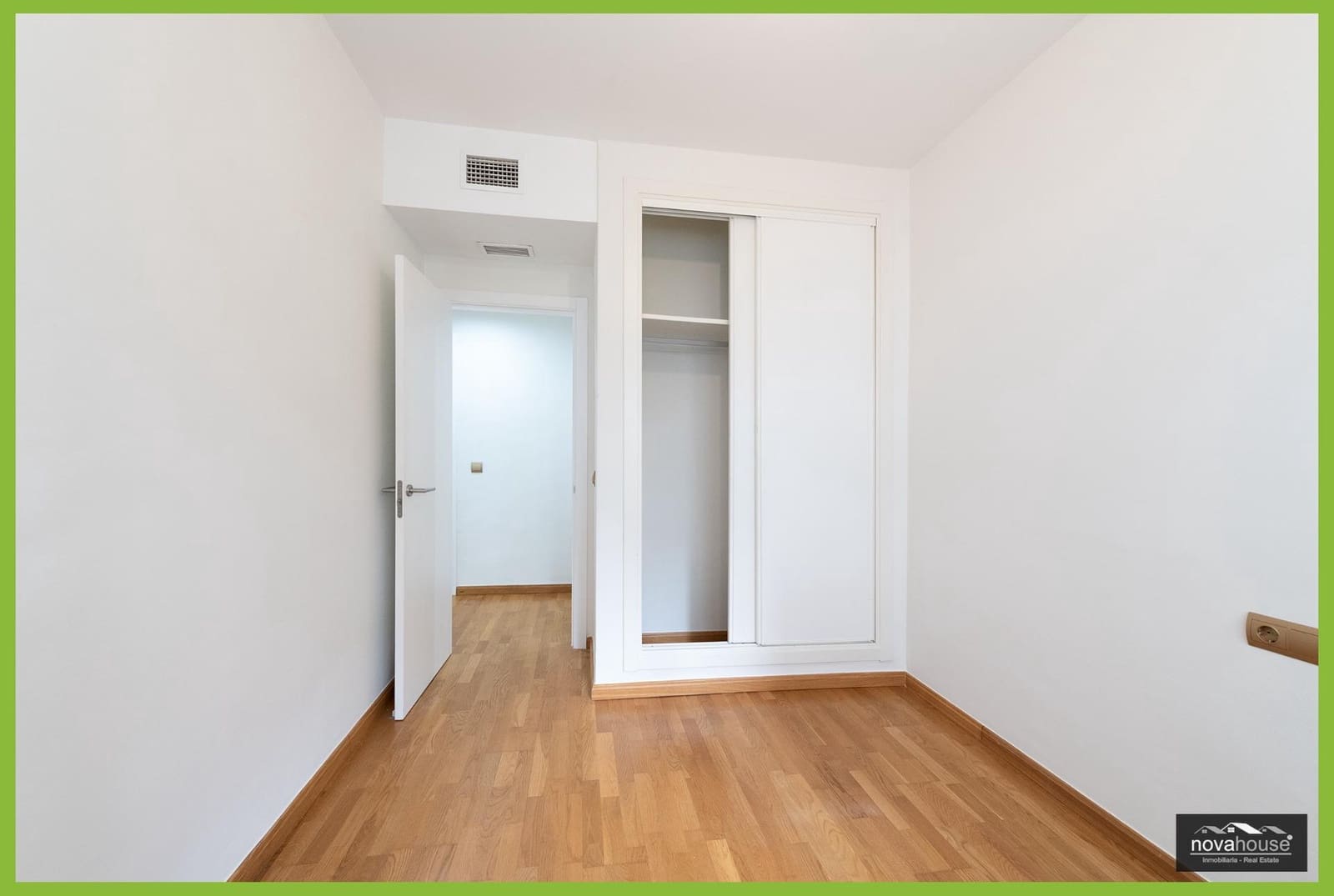 3 bedroom Flat for sale in Rincon de la Victoria with garage - € 399,900 (Ref: 9532879)