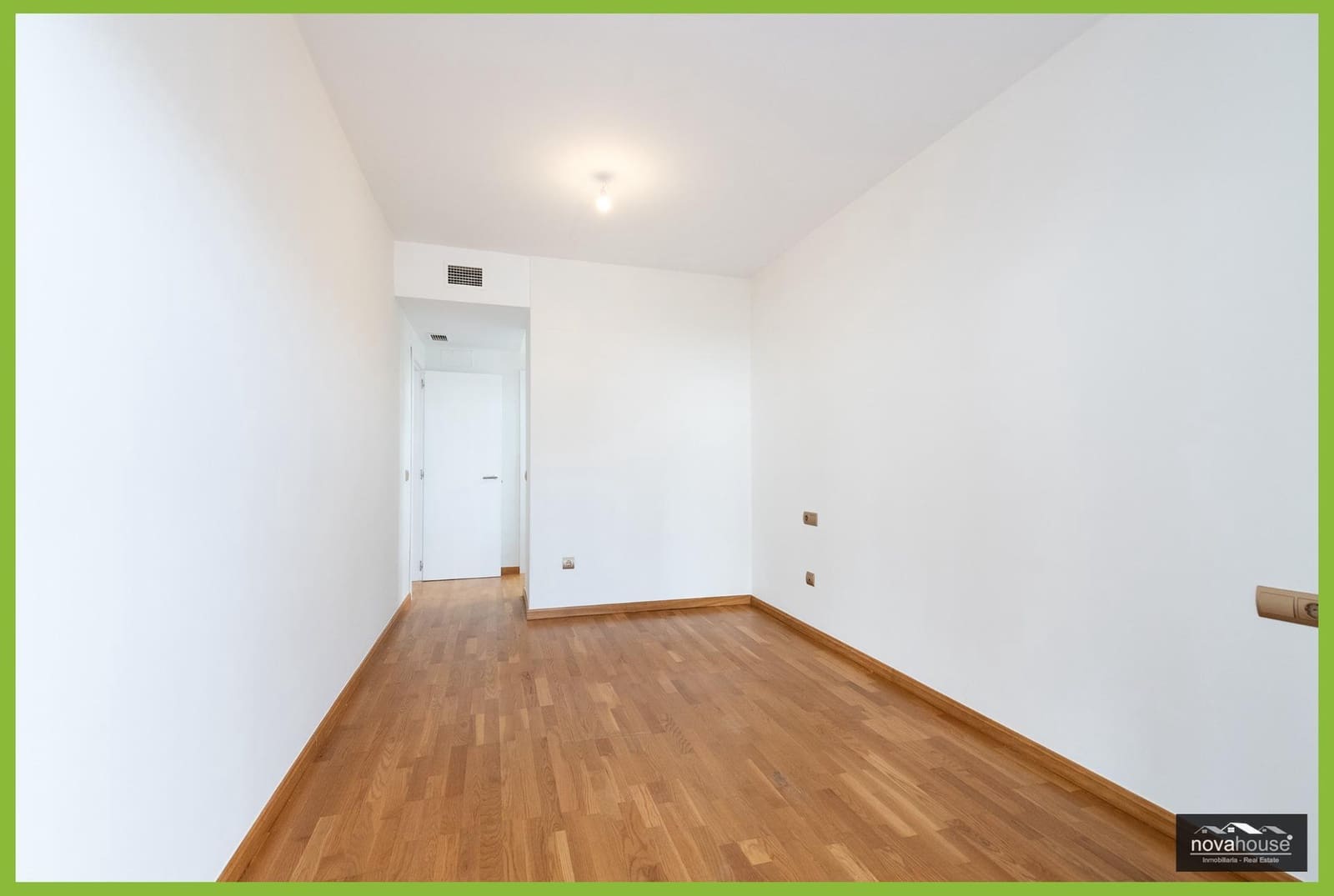 3 bedroom Flat for sale in Rincon de la Victoria with garage - € 399,900 (Ref: 9532879)