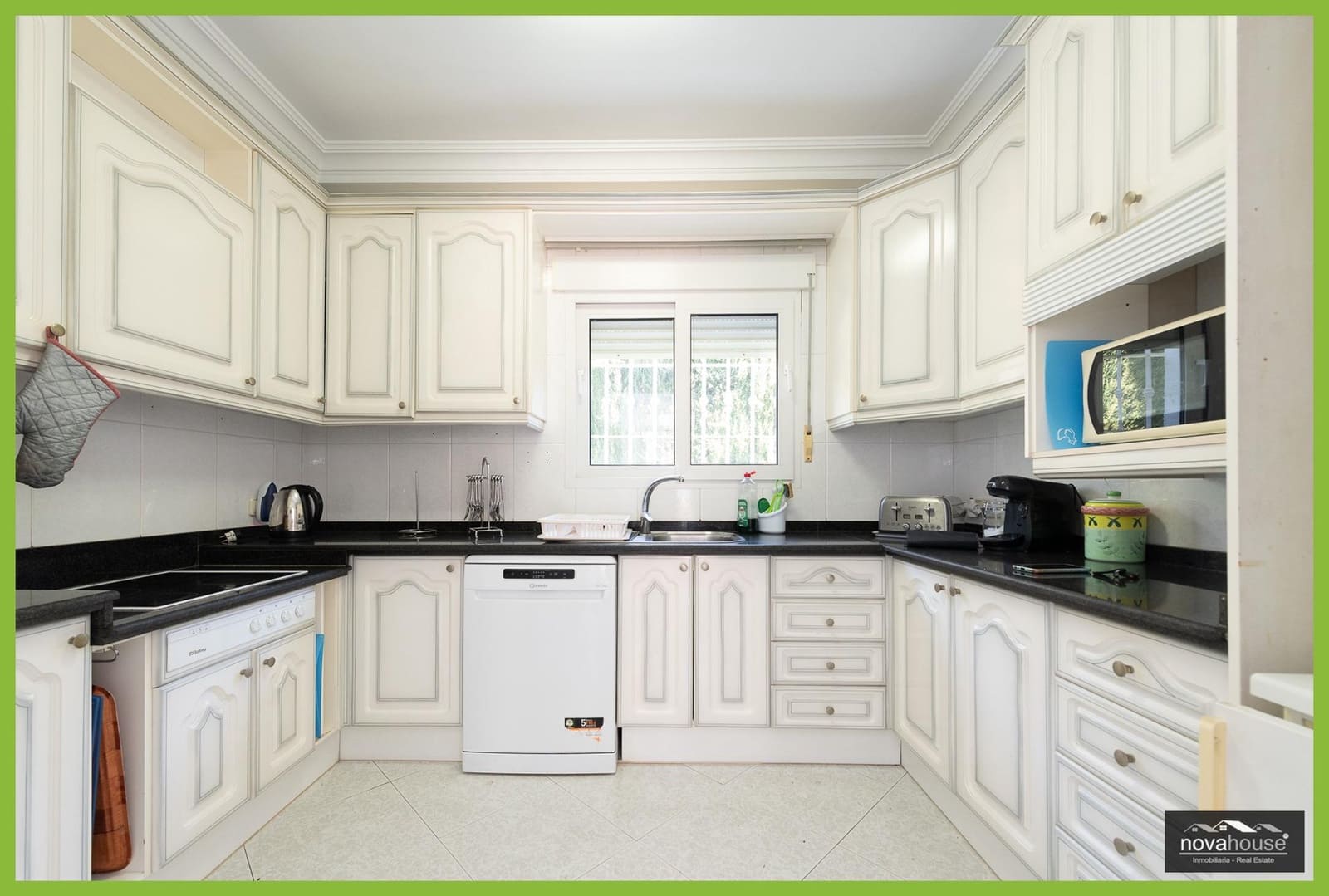 4 camera da letto Villa in vendita in Caleta de Velez con piscina garage - 695.000 € (Rif: 9536876)