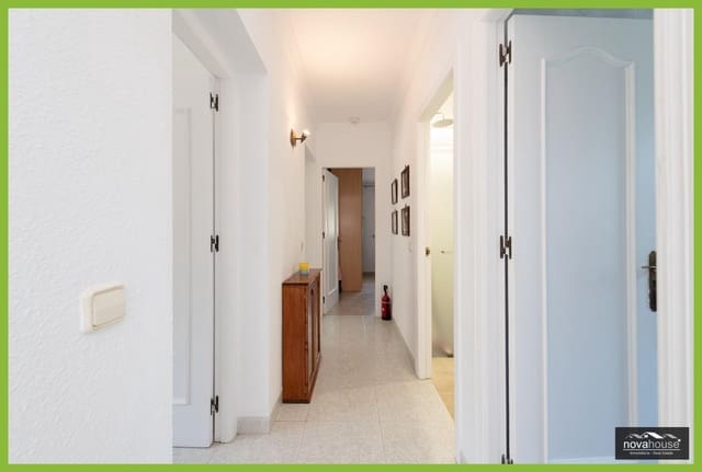 4 chambre Villa/Maison à vendre à Caleta de Vélez, Vélez-Málaga avec piscine garage - 680 000 € (Ref: 9536876)