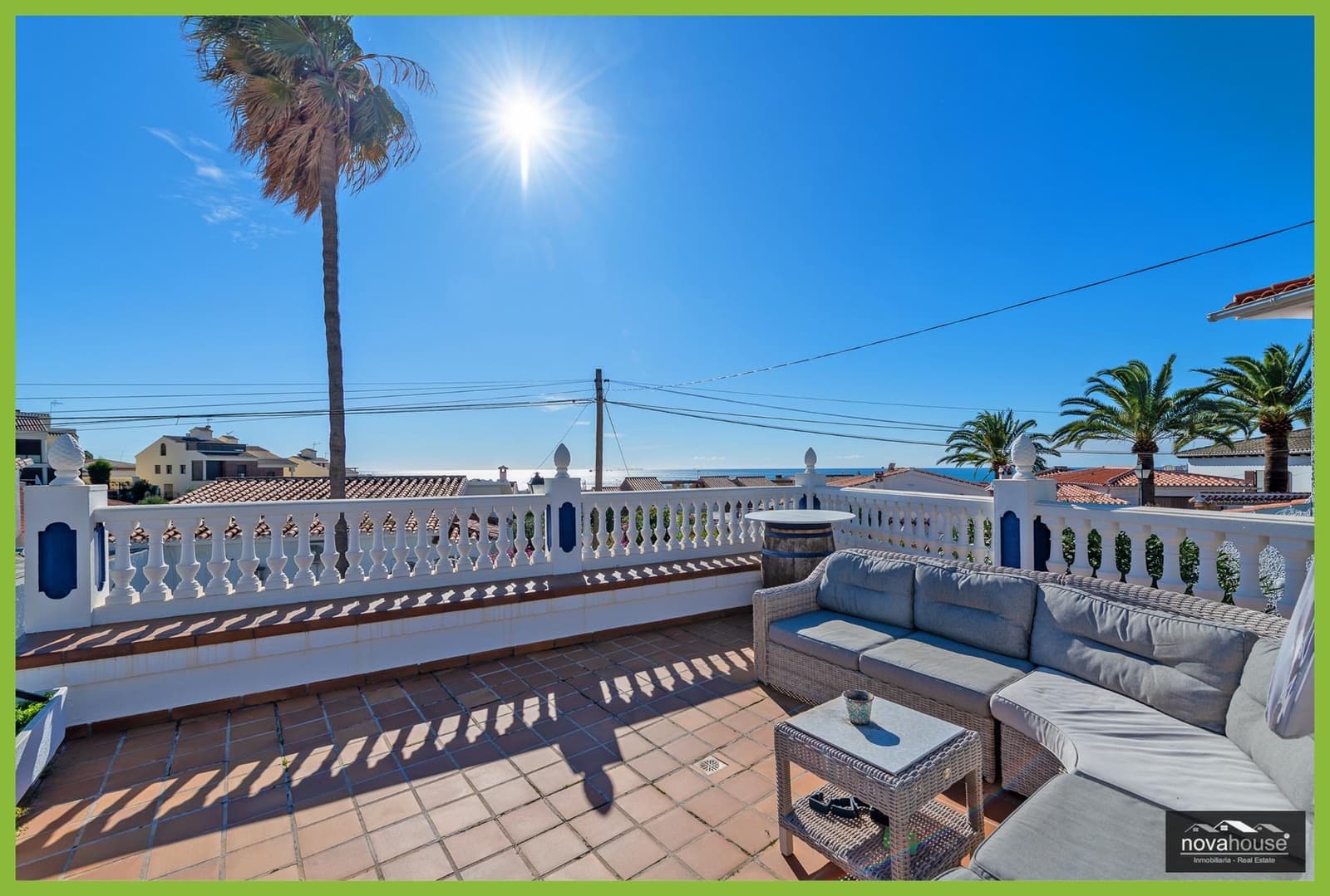 Chalet de 4 habitaciones en Caleta de Vélez en venta con piscina garaje - 680.000 € (Ref: 9536876)