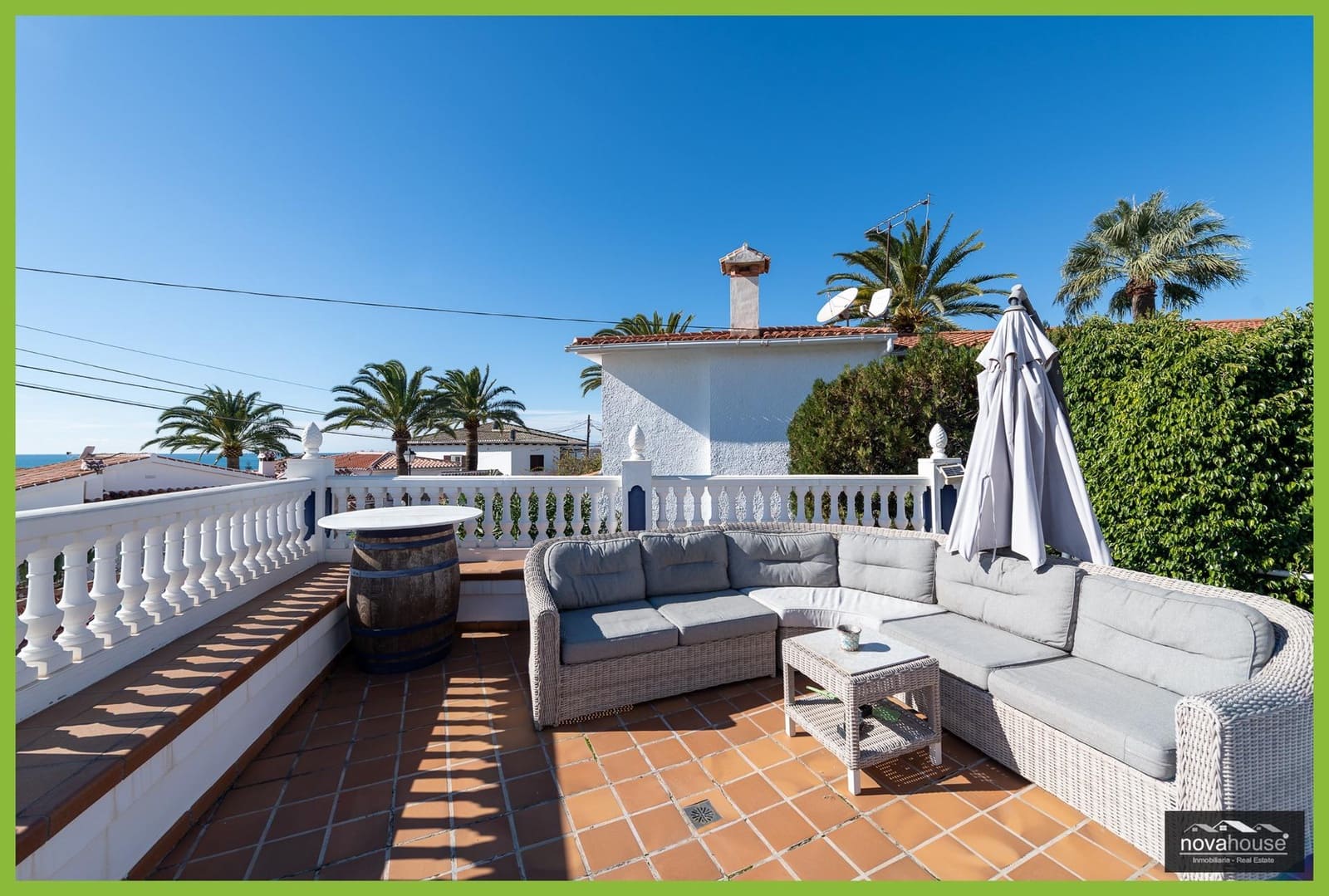 Chalet de 4 habitaciones en Caleta de Vélez en venta con piscina garaje - 680.000 € (Ref: 9536876)