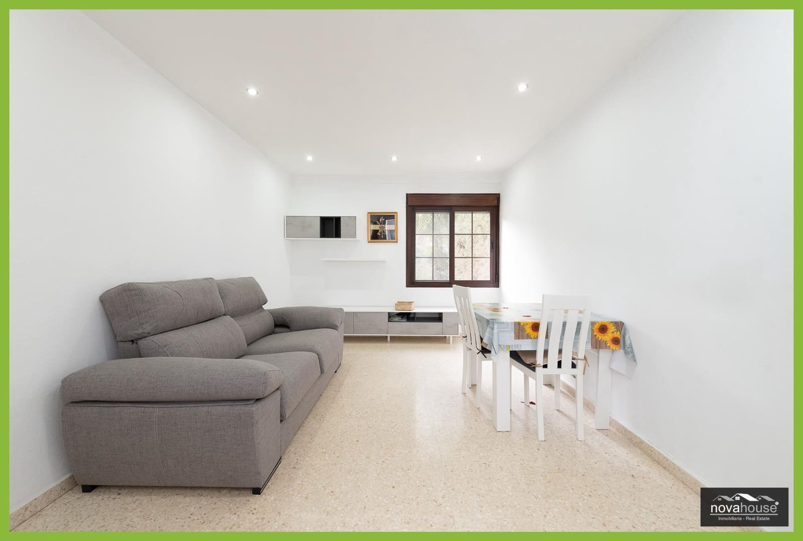 3 bedroom Flat for sale in Antequera with garage - € 129,900 (Ref: 9541115)