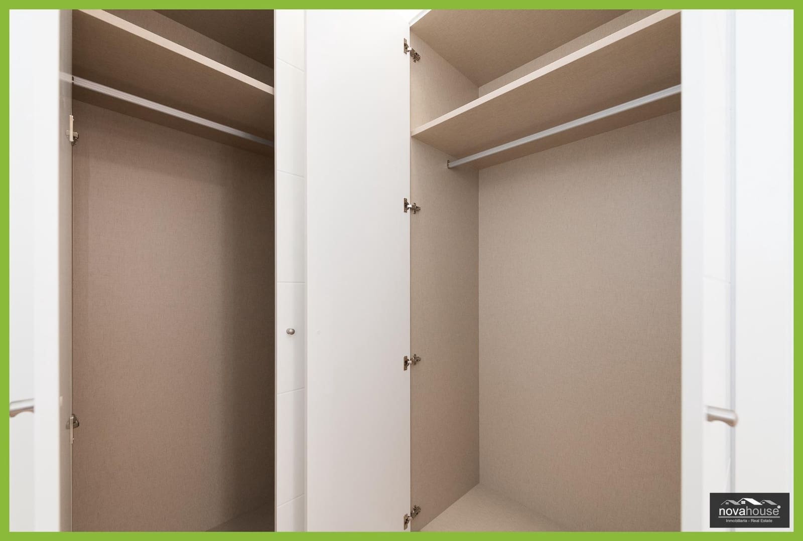 2 soveværelse Lejlighed til salg i Malaga by med garage - € 390.000 (Ref: 9557949)