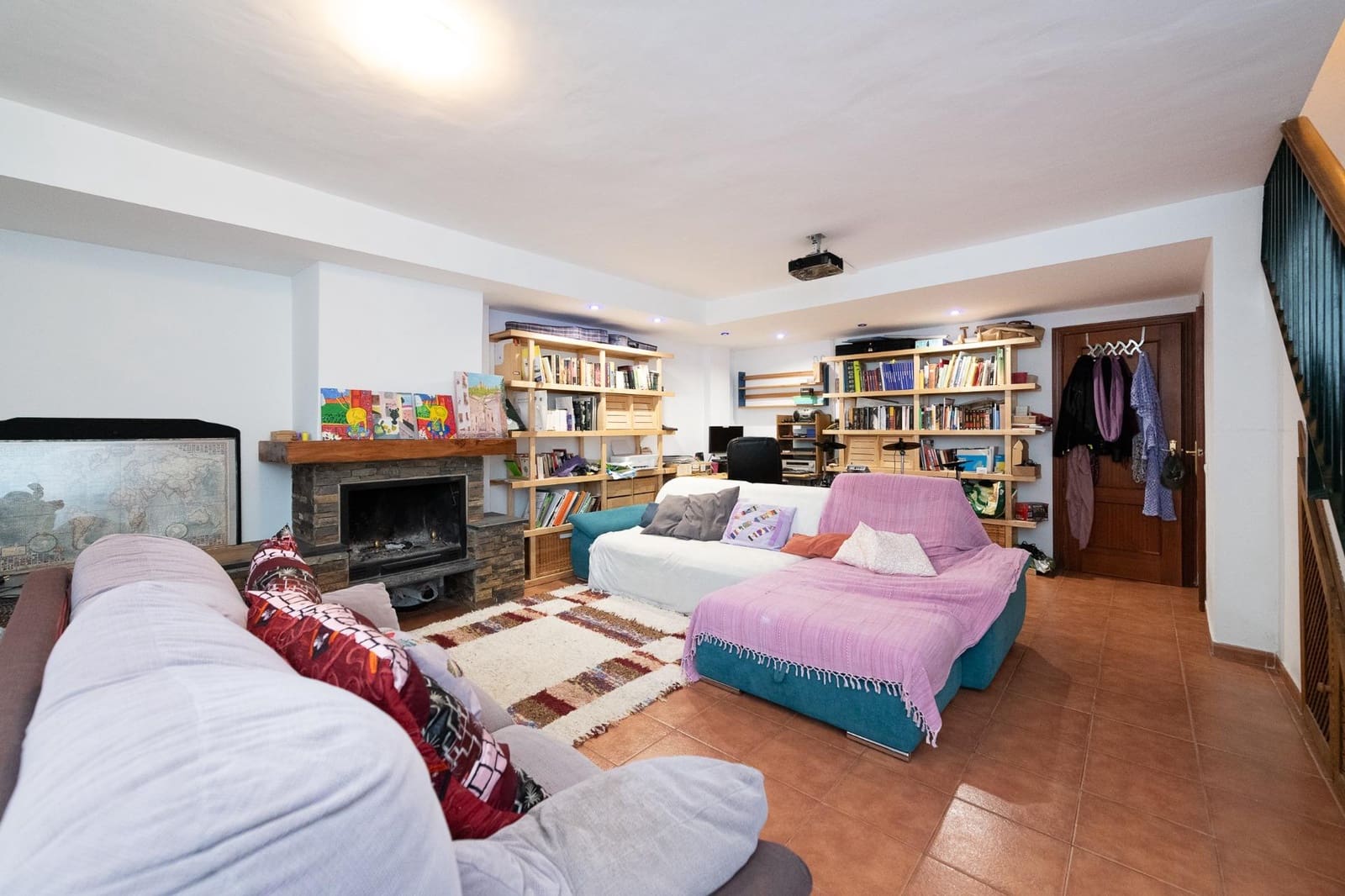 Adosado de 3 habitaciones en Rincón de la Victoria en venta con piscina garaje - 479.500 € (Ref: 9568686)