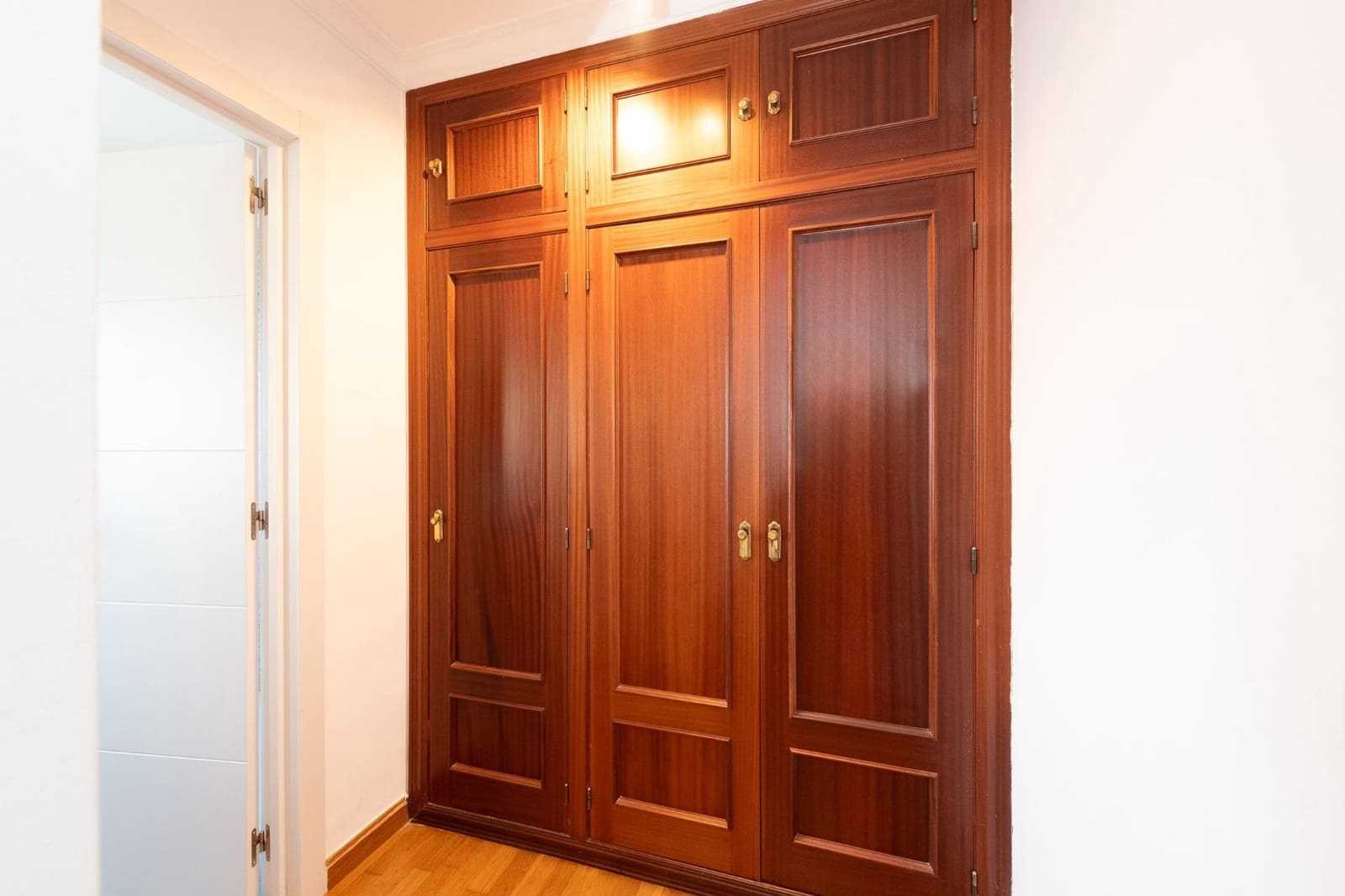 3 slaapkamer Rijtjeshuis te koop in Rincon de la Victoria met zwembad garage - € 479.500 (Ref: 9568686)