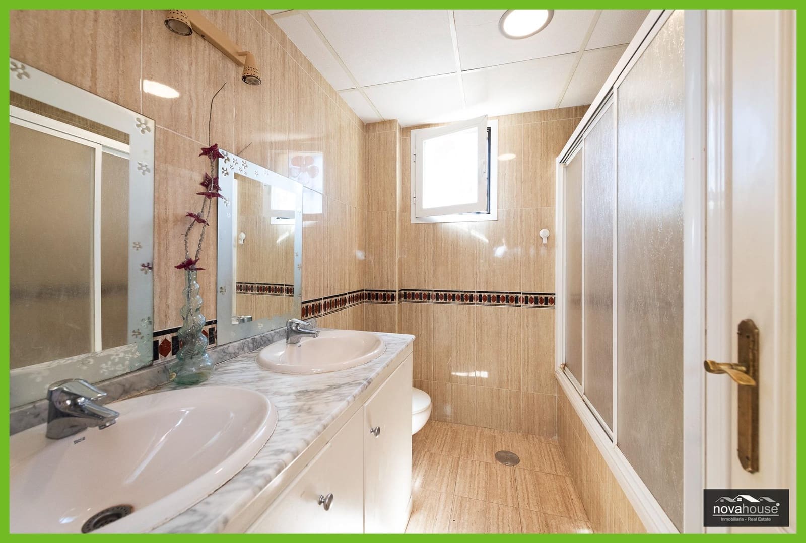 3 sovrum Radhus till salu i Torremolinos med garage - 619 990 € (Ref: 9615472)