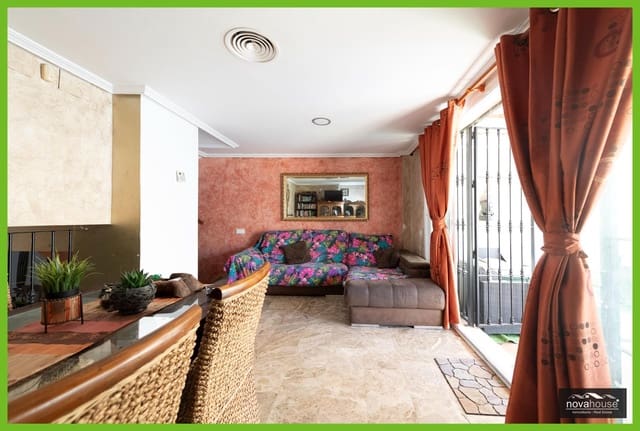 3 chambre Villa/Maison Mitoyenne à vendre à Torremolinos avec garage - 619 990 € (Ref: 9615472)