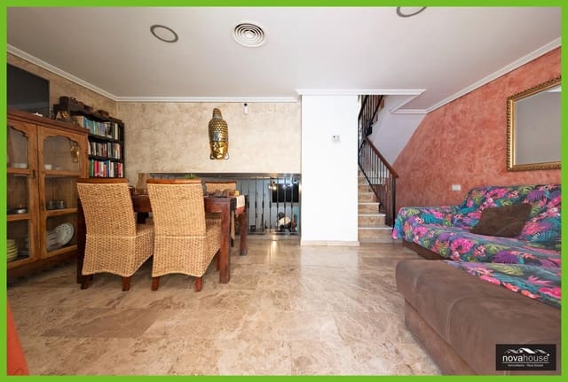 3 chambre Villa/Maison Mitoyenne à vendre à Torremolinos avec garage - 619 990 € (Ref: 9615472)