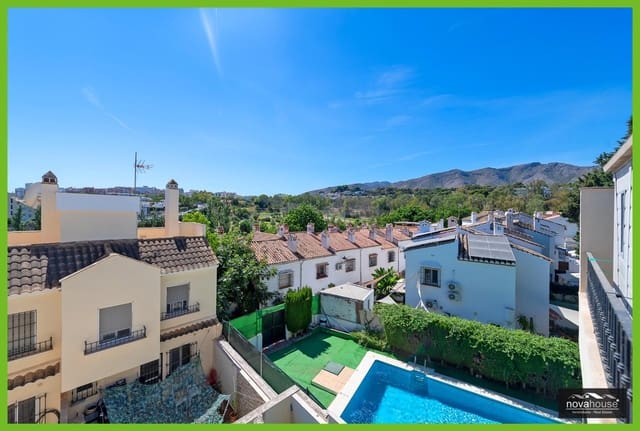 3 chambre Villa/Maison Mitoyenne à vendre à Torremolinos avec garage - 619 990 € (Ref: 9615472)