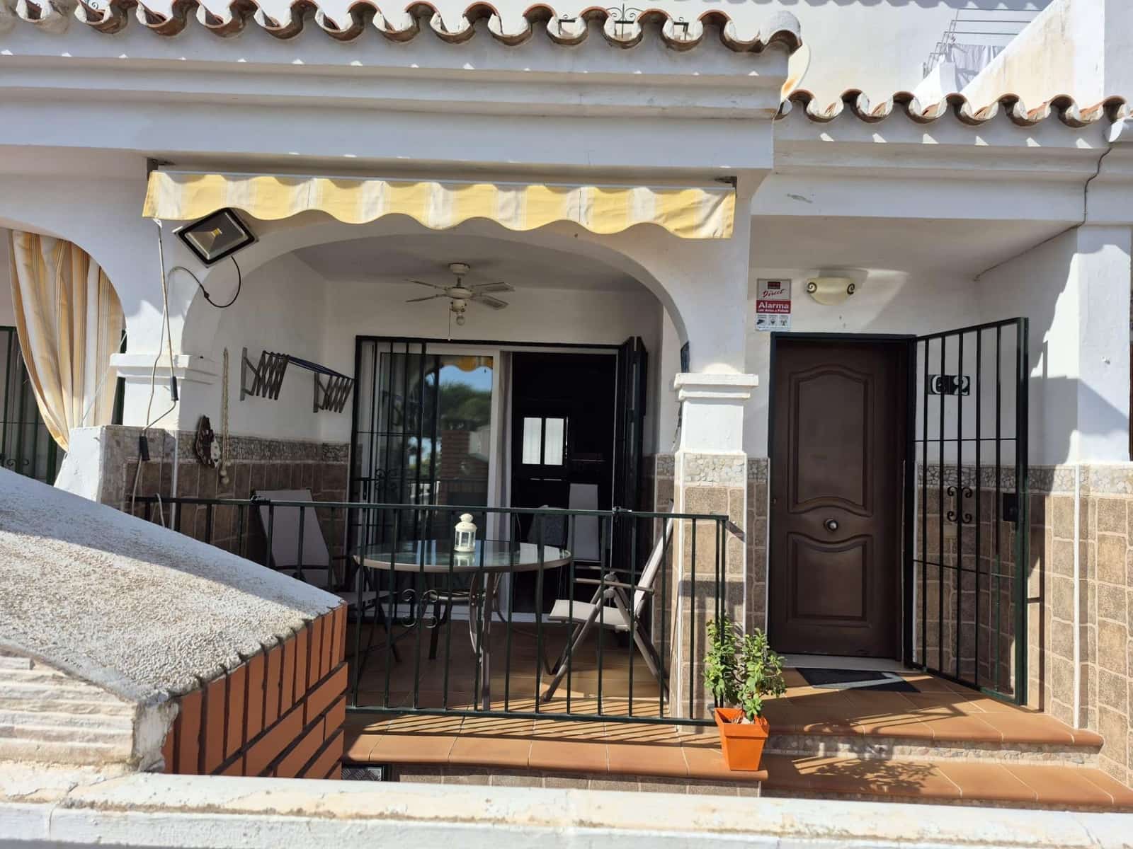 2 sypialnia Dom szeregowy na sprzedaż w Rincon de la Victoria z basenem - 387 000 € (Ref: 9629993)