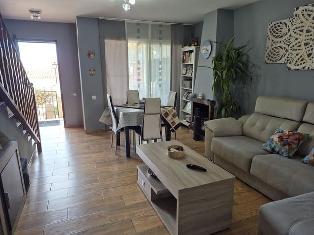 2 sypialnia Dom szeregowy na sprzedaż w Rincón de la Victoria z basenem - 387 000 € (Ref: 9629993)