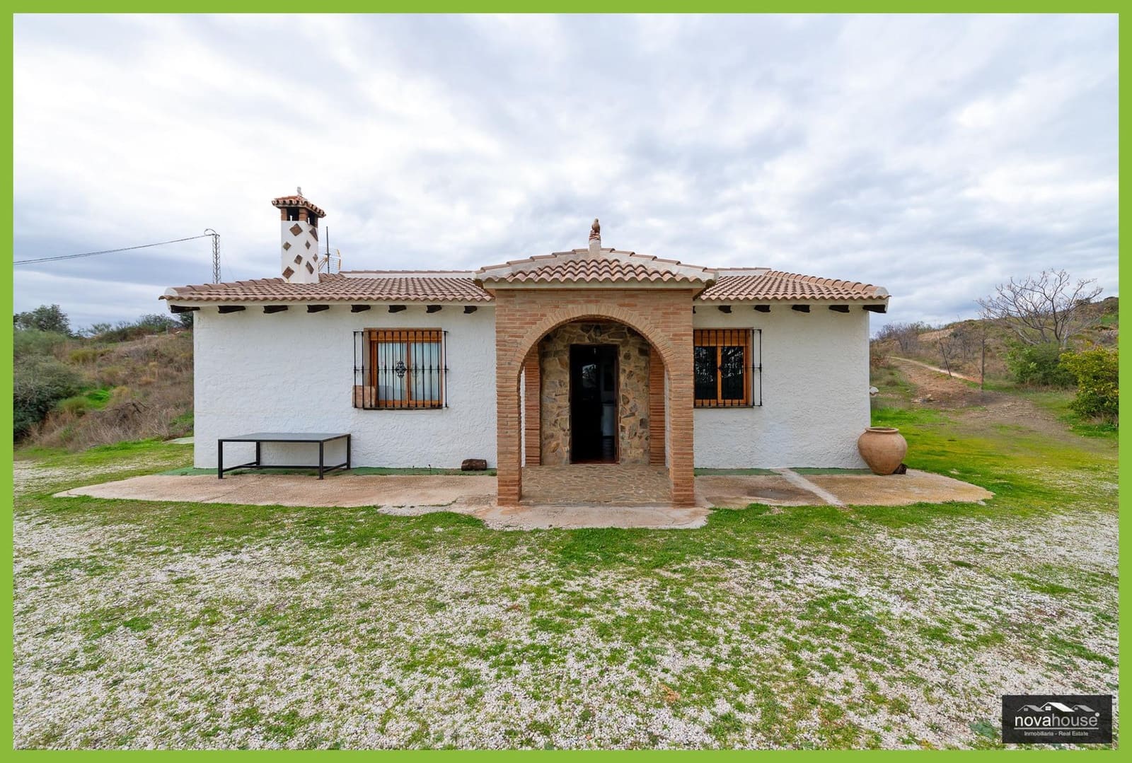 3 soverom Finca/Herregård til salgs i Malaga by - € 319 900 (Ref: 9634277)
