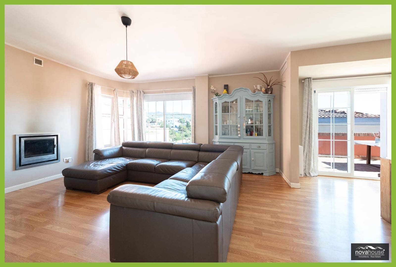 4 sypialnia Willa na sprzedaż w Rincon de la Victoria z basenem garażem - 524 000 € (Ref: 9634278)