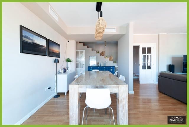 4 sypialnia Willa na sprzedaż w Rincón de la Victoria z basenem garażem - 524 000 € (Ref: 9634278)