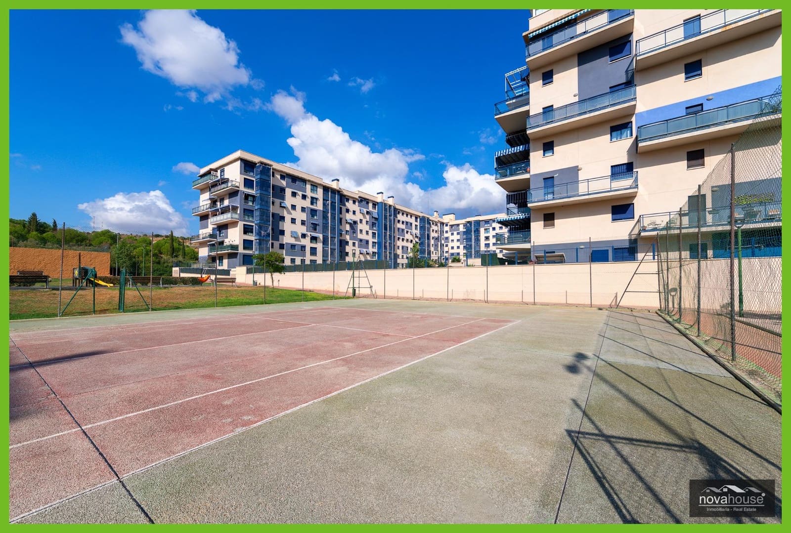 3 chambre Appartement à vendre à Malaga ville avec piscine garage - 319 990 € (Ref: 9645045)