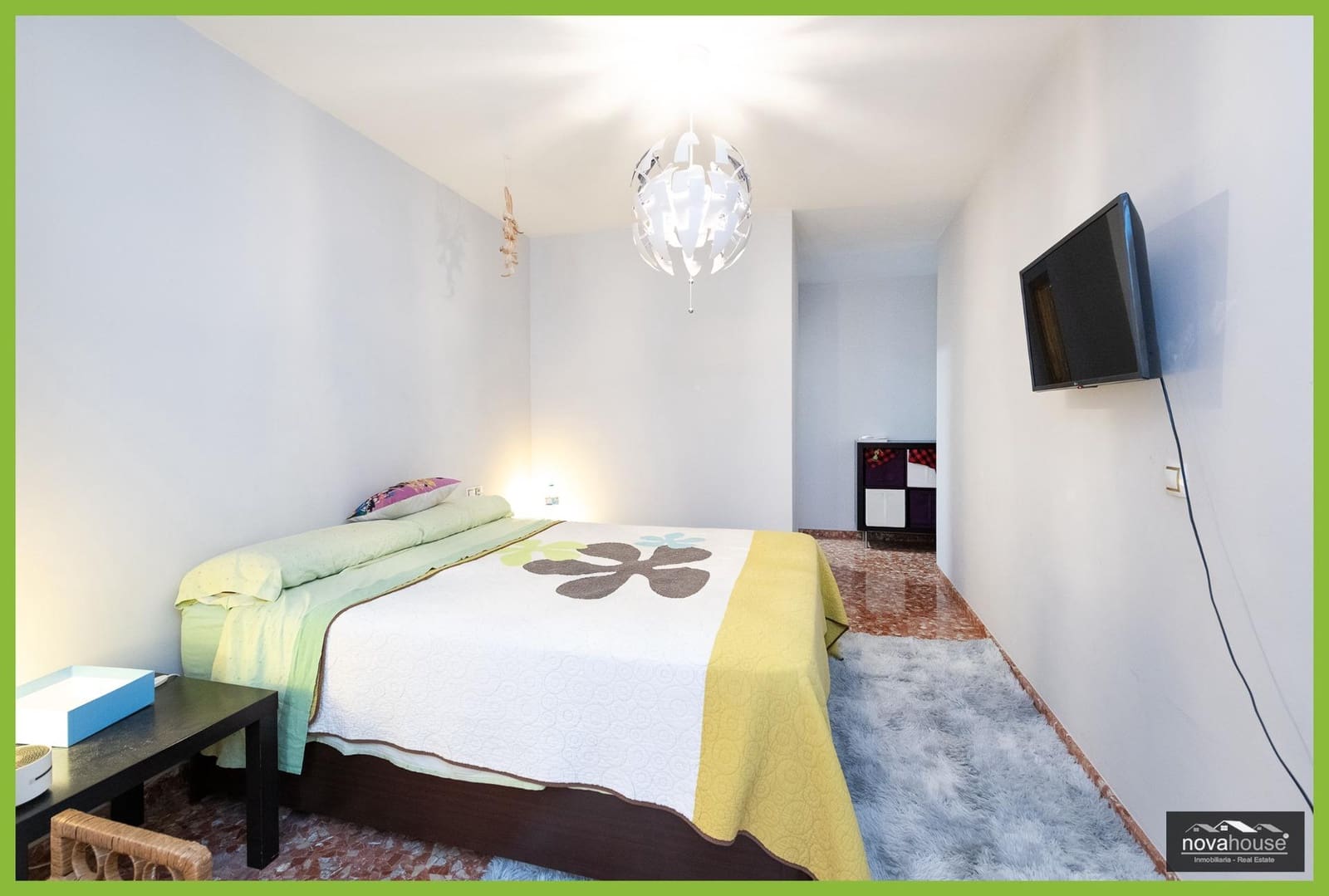 Piso de 3 habitaciones en Vélez-Málaga en venta - 262.000 € (Ref: 9648143)