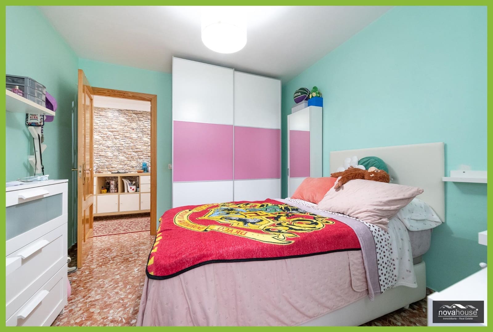 Piso de 3 habitaciones en Vélez-Málaga en venta - 262.000 € (Ref: 9648143)