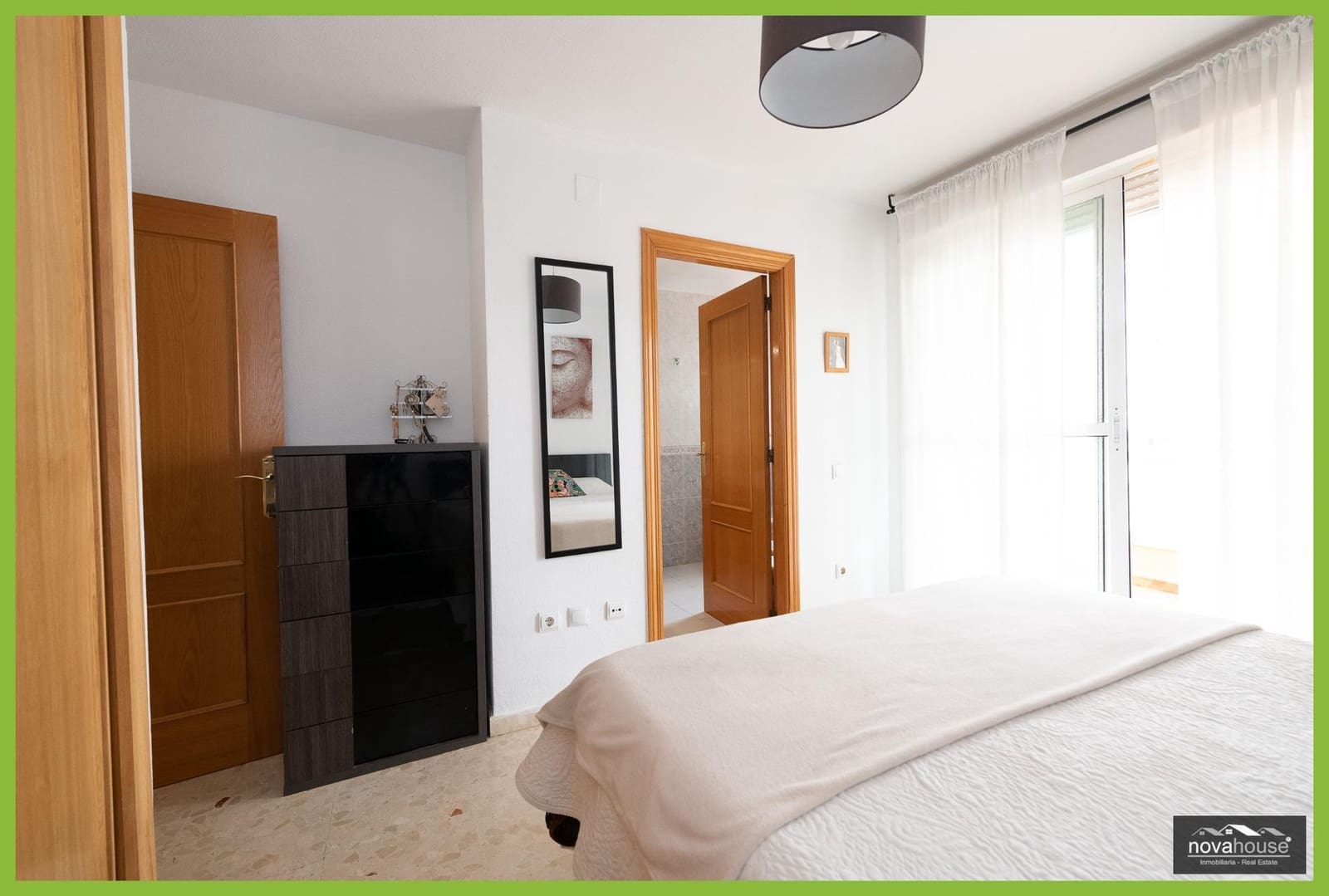 3 quarto Moradia em Banda para venda em Torre de Benagalbon com garagem - 565 000 € (Ref: 9656115)