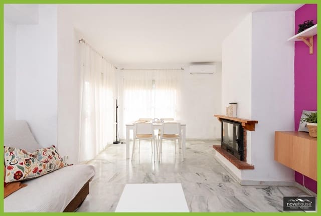 3 soveværelse Rækkehus til salg i Torre de Benagalbon, Rincón de la Victoria med swimmingpool garage - € 565.000 (Ref: 9656115)